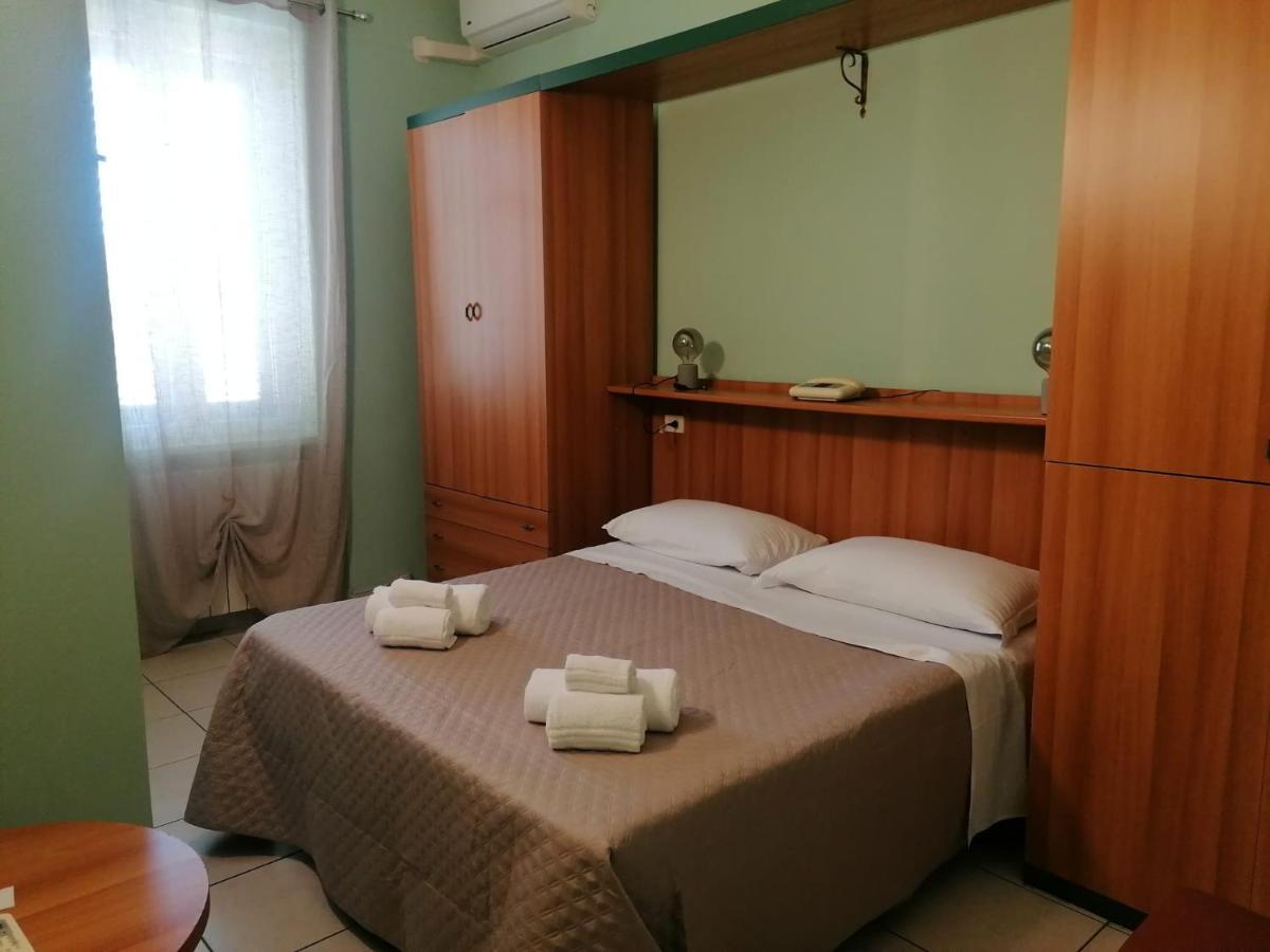 וירג'יו Hotel Villa Benvenuti מראה חיצוני תמונה
