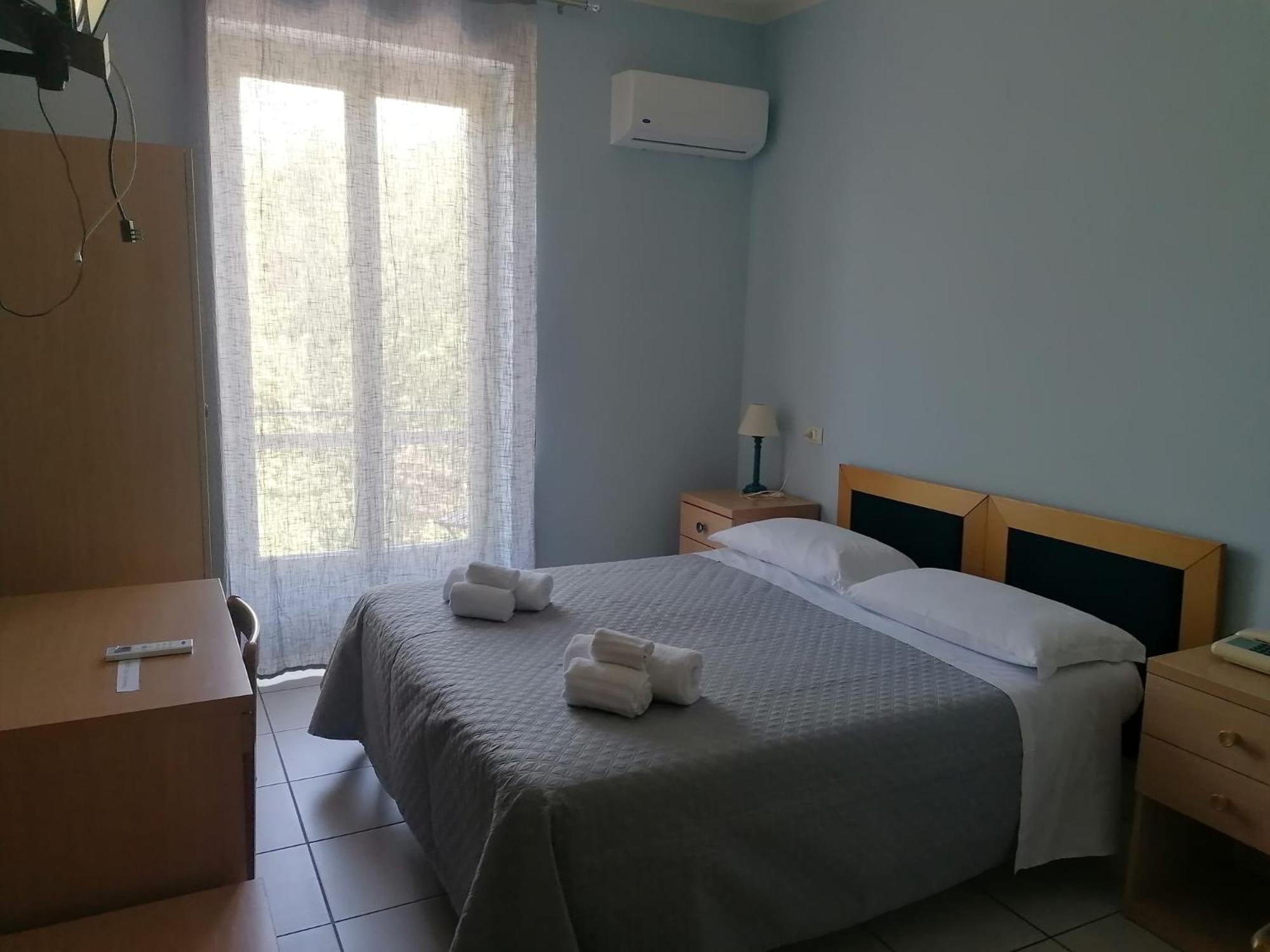 וירג'יו Hotel Villa Benvenuti מראה חיצוני תמונה